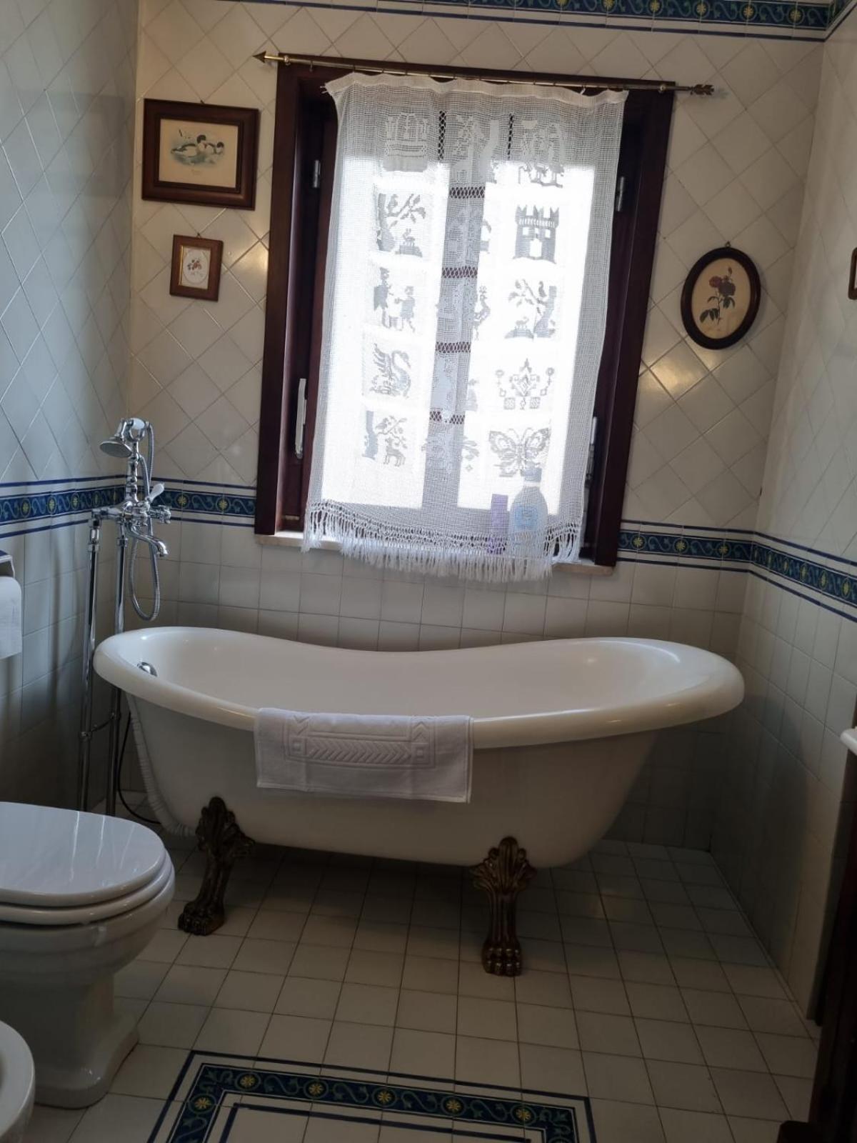 Donna Filomena Casa Vacanza Park Bougainville Salerno Eksteriør bilde